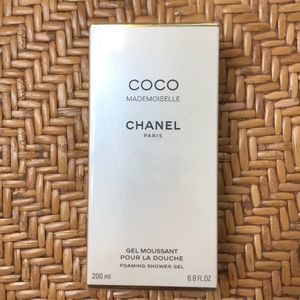 Coco Chanel Mademoiselle Foaming Shower Gel